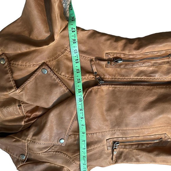 ❄️ Max Studio Moto Faux leather jacket XS - Picture 9 of 12